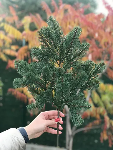 Гілка хвойна Hvoya Premium лита зелена 53 см 16 шт. - фото 3