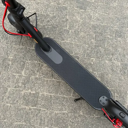 Электросамокат KUGOO M365 PRO 500W 11Ah, складной, перфарированные колеса, черный (2025 год) - фото 6