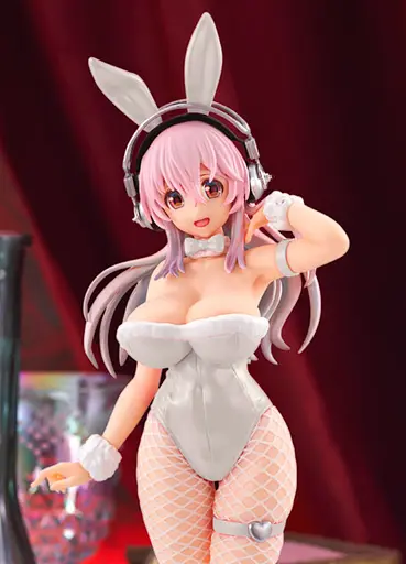 Коллекционная фигурка FuRyu BiCute Bunnies Виртуальная певица Супер Сонико Super Sonico 30 см F BB SS 30 - фото 6