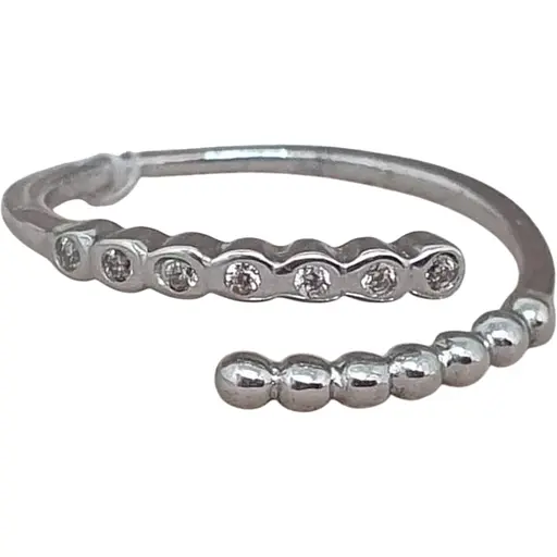 Серебряное незамкнутое кольцо Qvaliz с фианитами. 901-01049 17