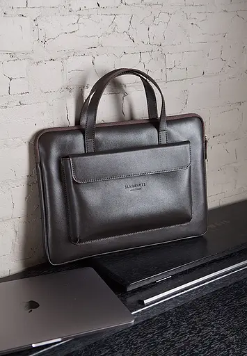 Кожаный чехол BlankNote с ручками и карманом для MacBook 16 Pro Темно-коричневый - фото 2