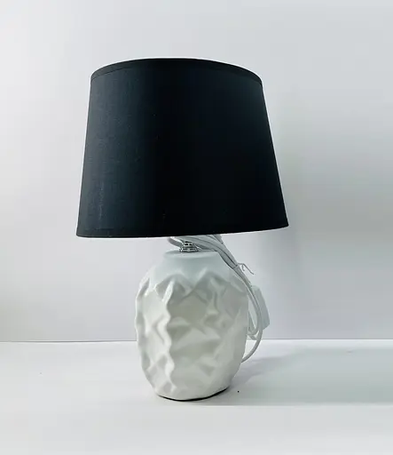 Настольная лампа декоративная VALESO V DTL905W