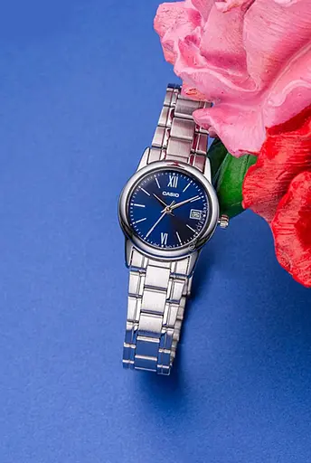 Часы наручные женские Casio LTP-V002D-2B3 (модуль №3363) - фото 5