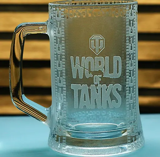 Пивний келих 660 мл World of Tanks з гравіюванням геймерська кружка для танкіста  Подарунок фанату WoT - фото 1