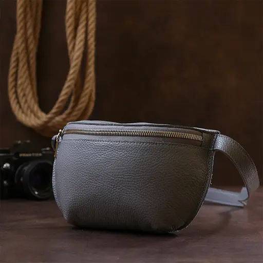 Шкіряна жіноча сумка бананка Shvigel 23х12.5х6 см sum0020185 - фото 6