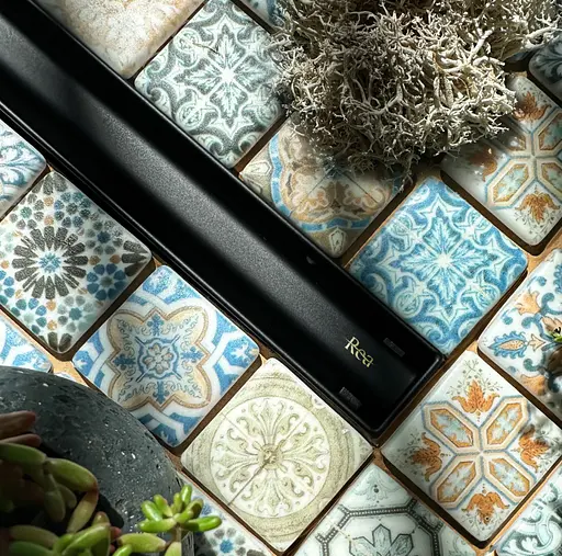 Трап для душу Rea Neox 60 Slim Pro black REA-G2700 - фото 5