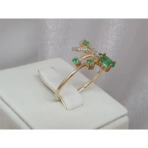 Золотое кольцо с бриллиантами и изумрудом. 11393/2 17 - фото 4