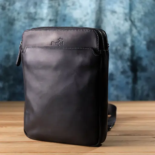 Практична чоловіча сумка через плече із вінтажної натуральної шкіри SHVIGEL 20х26х4,5 см sum0027437 - фото 9