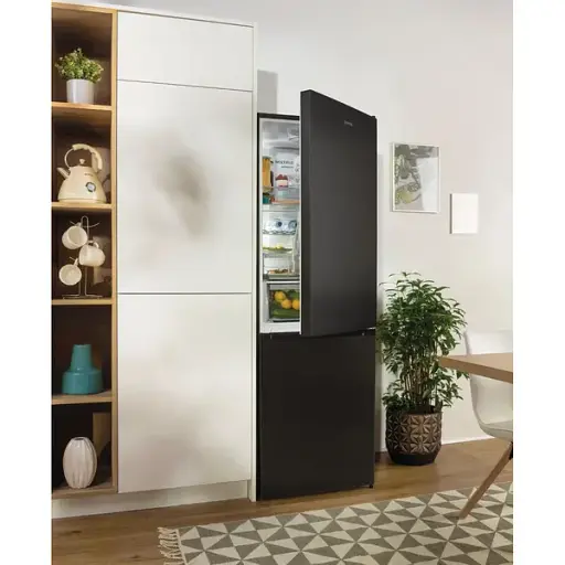 Холодильник Gorenje с нижней морозной камерой 185х60х60 см 2 двери 204(96) л А++ NoFrost+ LED дисплей черный - фото 10
