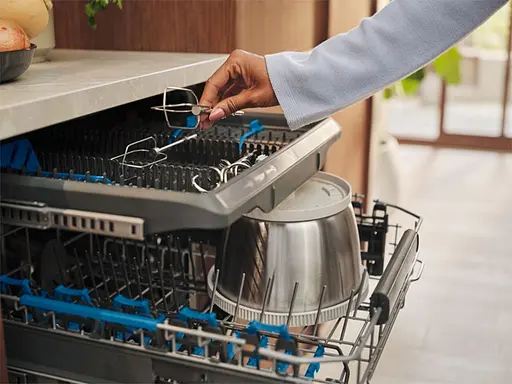 Миксер с чашей Electrolux ESM4B - фото 6