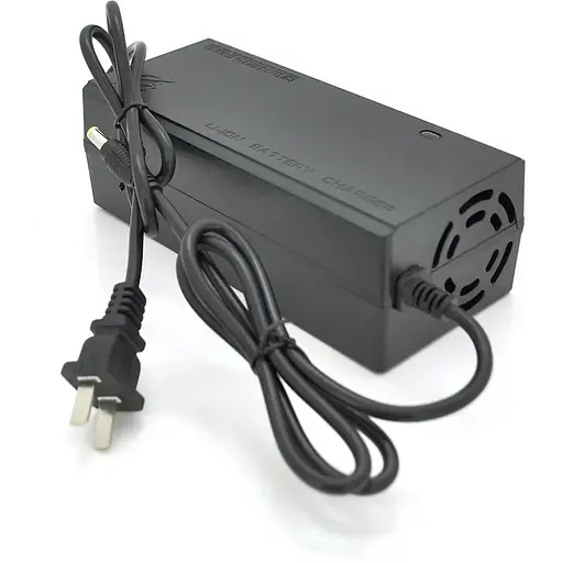 Зарядное устройство для аккумуляторов Jinyi LiFePO4 12V(14,6V),4S,10A,штекер 5,5,с индикацией,BOX