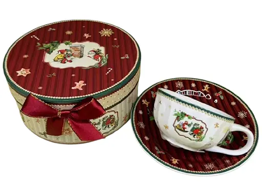 Чашка новогодняя R33354 Волшебное Рождество 13 см фарфоровая с блюдцем в подарочной упаковке 120 мл Белая - фото 2