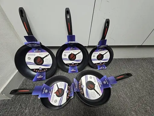 Сковорода 24см с антипригарным 3х шаровым мраморным покрытием Bohmann BH 1011-24  - фото 9