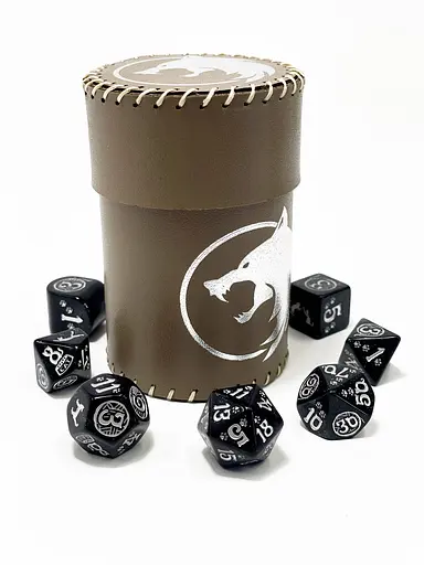Настольная игра Планета Ігор Чаша для кубиков Волк (коричневая) (Dice cup Wolf brown) (pi-dc008) - фото 5