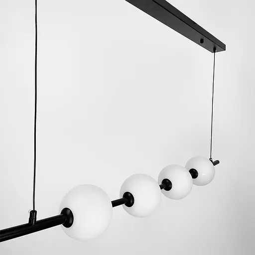 Удлиненная черная люстра с 4-мя акриловыми шариками | Ст. 910B/4 BK | Line F - фото 4