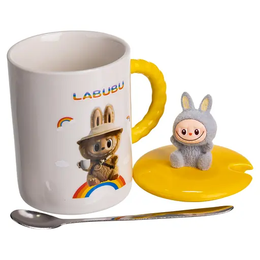 Чашка порцелянова Yiwu Labubu 300 мл з кришкою і ложкою жовтий Yiwu FM-35A - фото 3