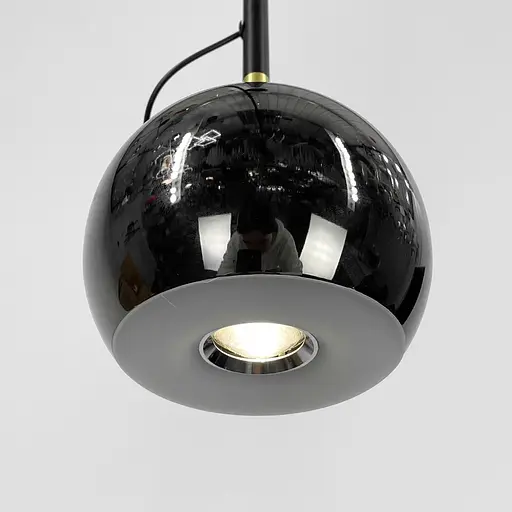 Чорний світильник із графітовим плафоном та магнітом | Арт. G 157/1 BK | Line F - фото 3