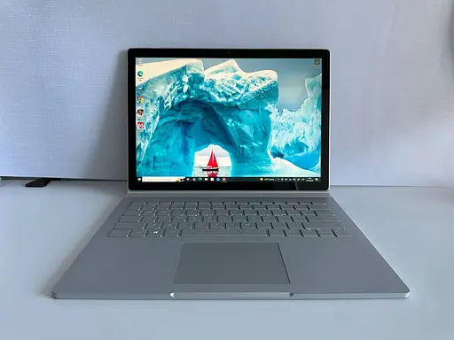 Ноутбук - трансформер Microsoft Surface Book 2 13.5" (i5-7300U / 8GB / SSD 256GB / 3000х2000 IPS Touch) Refurbished - фото 2