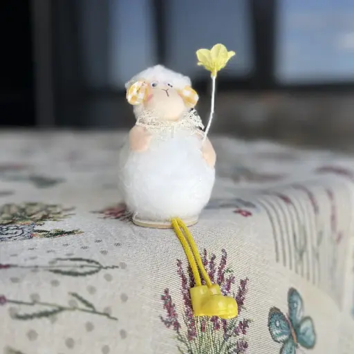 Великодній баранчик "Сонячний акцент" білий MIS LT - фото 1