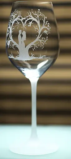 Винний келих з гравіюванням 480 мл Дерево кохання романтичний фужер для пари - фото 2
