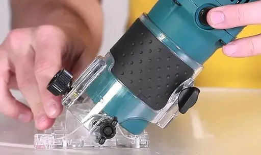 Фрезер Makita 3710 530 Вт - фото 3