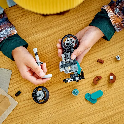 Конструктор LEGO Creator Винтажный мотоцикл 3 в 1, 128 деталей (31135) - фото 3