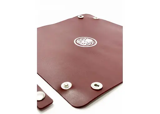 Настольная игра Планета Ігор Лоток для кубиков Ктулху (бургунди) (Dice tray Cthulhu burgundy) (pi-dt003) - фото 2