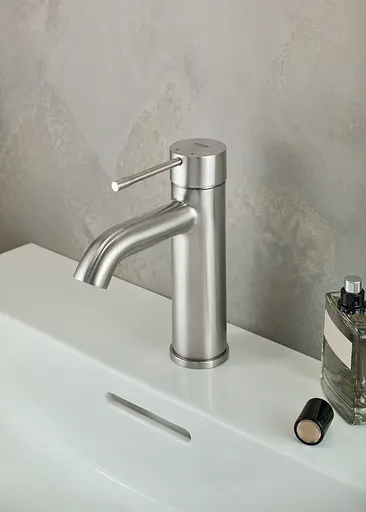 Смеситель для умывальника S-Size Grohe Essence 24171DC1 Хром матовый - фото 2