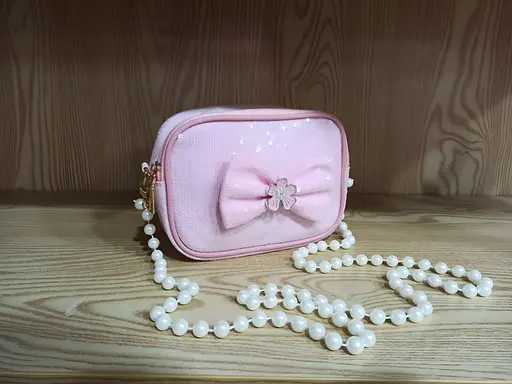 Дитяча сумка через плече з намистинами рожева (25-567) - фото 2