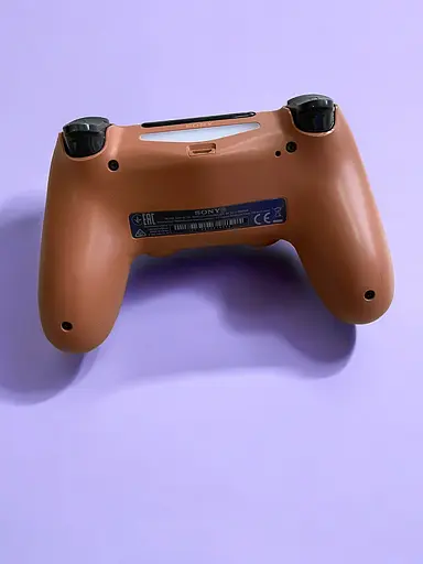Оригинальный джойстик Sony Dualshock 4 коричневого цвета - фото 2