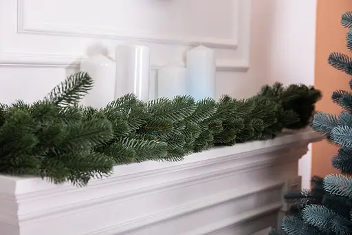 Штучна хвойна гірлянда 2 м зелена лита реалістична Преміум Lugi TD-BRNCHGR2