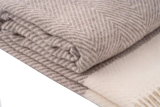 Плед Ardesto Leonardo Bianco 140x200 см 100% бежевый шерсть (ART0501LB) - фото 6