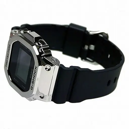 Наручні годинники чоловічі Casio G-Shock GM-5600-1ER з полімерним ремінцем - фото 4