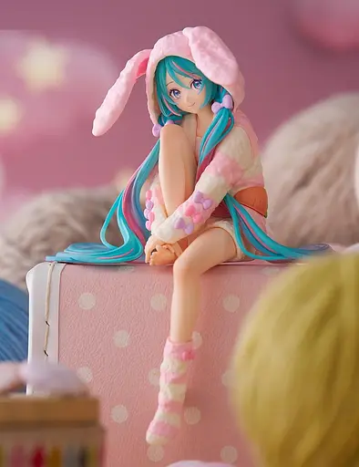Коллекционная фигурка   FuRyu Noodle Вокалоид Хацунэ Мику Vocaloid Hatsune Miku Rabbit Ear Pajamas 14 см F V HM - фото 7