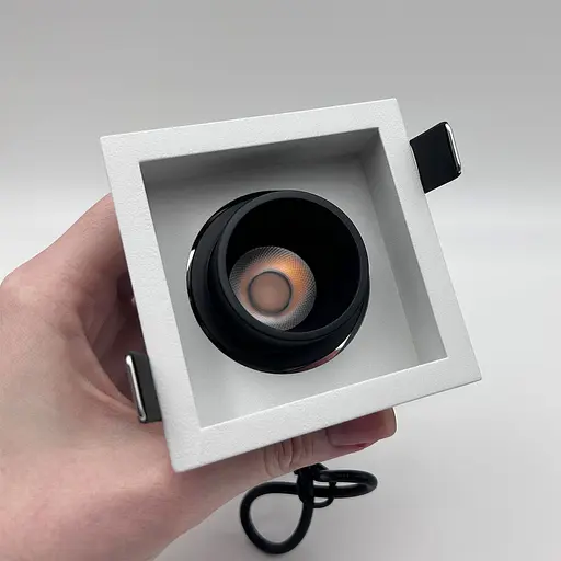 Встраиваемый светильник Skarlat RSL74092-1 1x10W WH+BK 3000K - фото 4