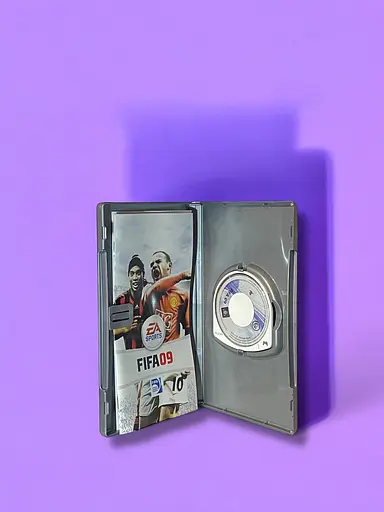 Лицензионный диск PSP лицензия FIFA 09, игра на PSP FIFA 09 - фото 2
