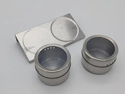 Набор емкостей для специй и приправ с магнитной подставкой, 2 кухонные баночки по 100 мл, Kitchen Master 87439 - фото 3