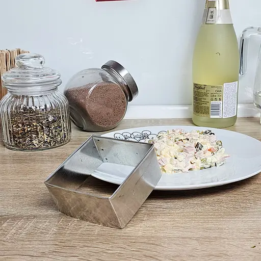 Набір квадратних металевих форм викладки салатів, десертів та гарніру та висічки тіста, Master Class Металлик 83804 - фото 6