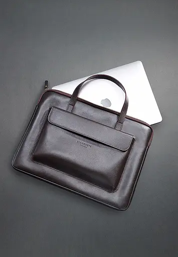 Кожаный чехол BlankNote с ручками и карманом для MacBook 16 Pro Темно-коричневый - фото 4