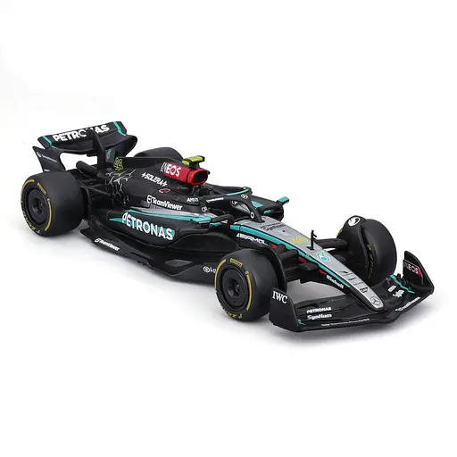 Колекційна автомодель Mercedes-AMG F1 W15 Performance (2024) Bburago 18-38208, 1:43 масштаб - фото 3