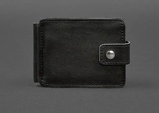 Кожаное портмоне 13.1 зажим с хлястиком черный краст - фото 1