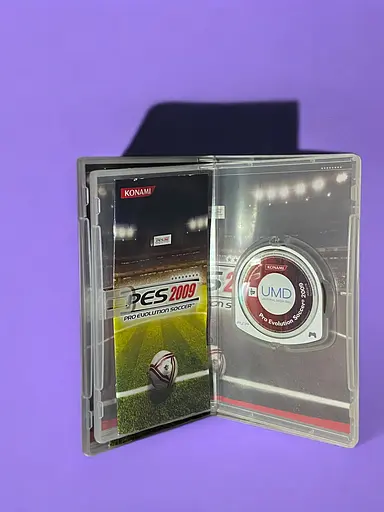 Ліцензійний диск на PSP ліцензія PES 2009: Pro Evolution Soccer - фото 3