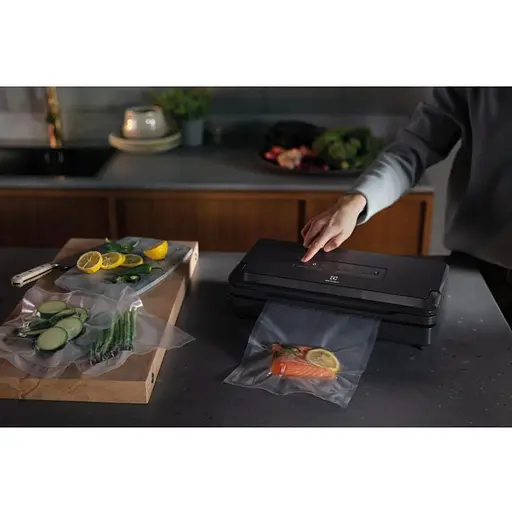 Вакумний пакувальник Electrolux Explore - фото 6