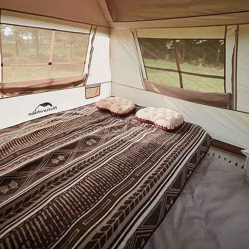 Чотиримісний намет з навісом Naturehike Village CNK2300ZP022 маленький (Коричнева) - фото 10