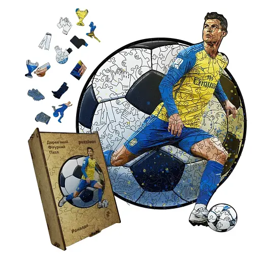 Деревянный пазл Решительный Роналду, А1, Картонная коробка 500+ элементов