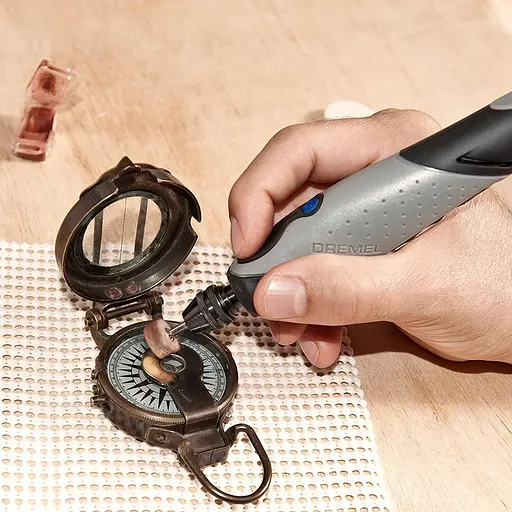 Шлифмашина шлифовально-гравировальная Dremel Stylo+ 2050-15 (F.013.205.0JM) - фото 4