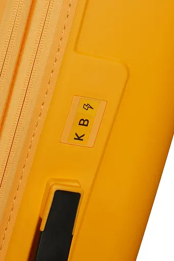 Чемодан American Tourister DASHPOP 67 см GOLDEN YELLOW 67x45x29(33) MG5*56002 - фото 13