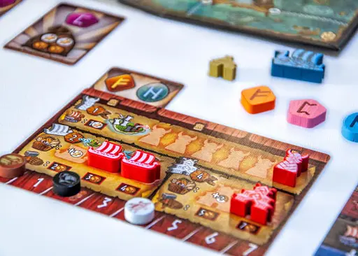 Настольная игра ІгроКіт Tiny Epic Викинги (Tiny Epic Vikings) (укр.) (ВР_ТЕВ) - фото 9