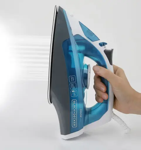 Утюг Black&Decker BXIR2200E - фото 3