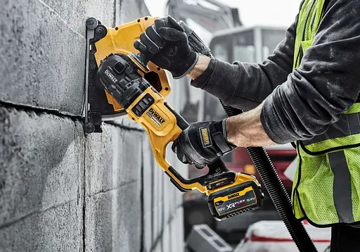 Шлифмашина угловая аккумуляторная DeWalt без АКБ и ЗУ DCG460NK - фото 7